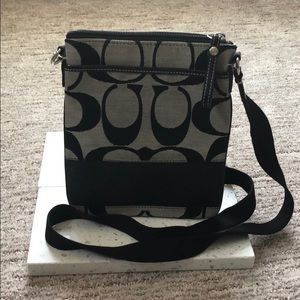 Coach crossbody purse
